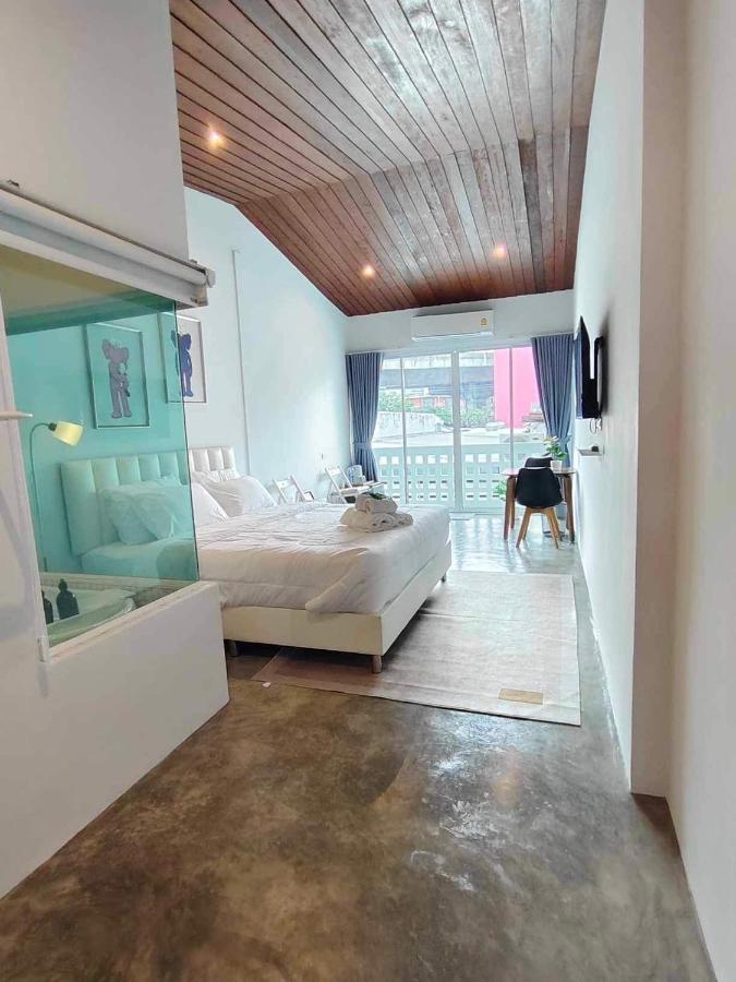 Mr Black & Ms White -Self Check In Accommodation بانكوك المظهر الخارجي الصورة