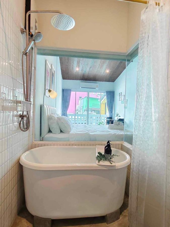 Mr Black & Ms White -Self Check In Accommodation بانكوك المظهر الخارجي الصورة